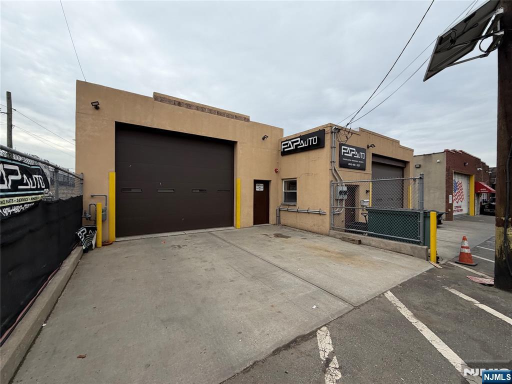 699-701 Frelinghuysen Avenue, Newark, NJ, 07114