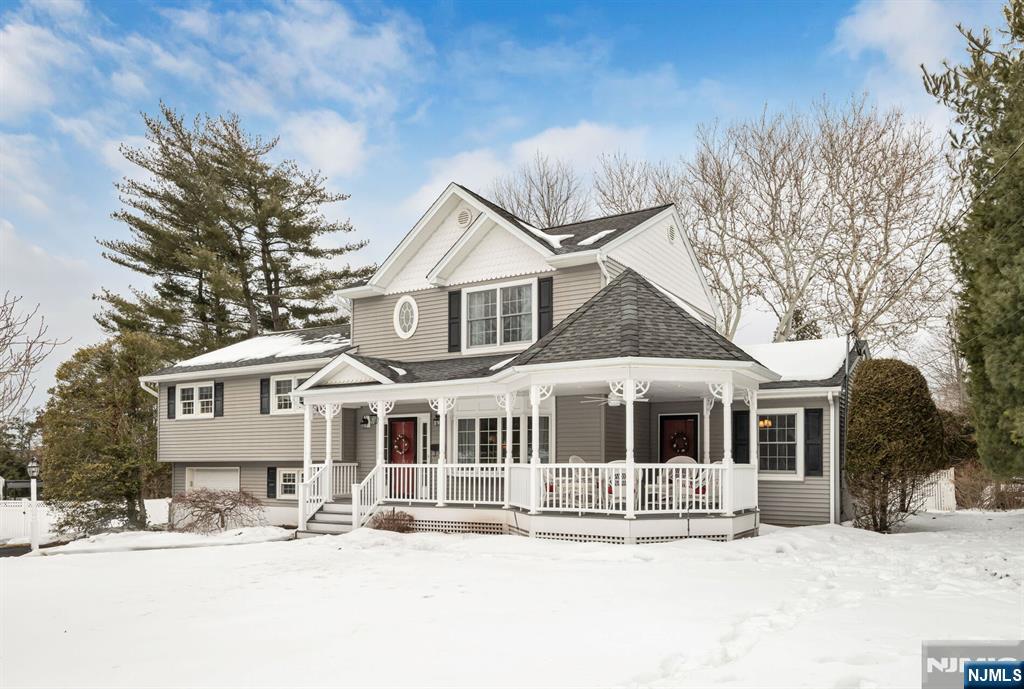 47 Susan Drive, Closter, NJ, 07624