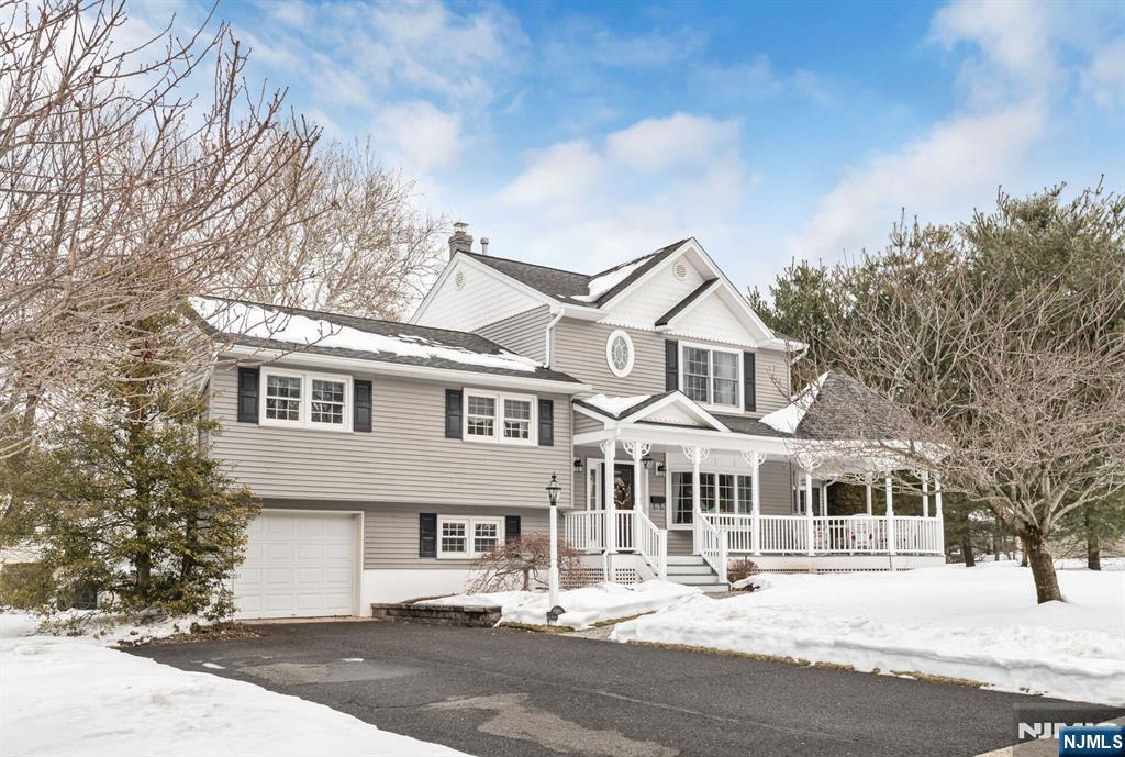 47 Susan Drive, Closter, NJ, 07624