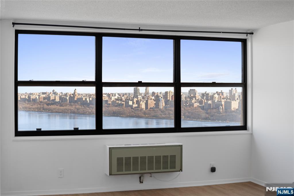 7000 Boulevard East #41L