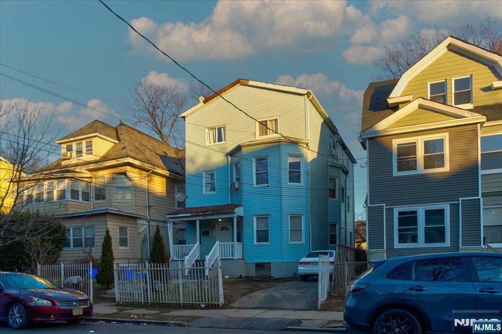 743 S 12Th St, Newark City, NJ, 07103-1740