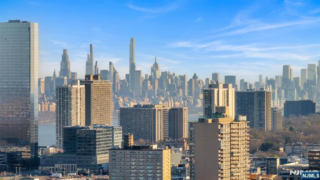 279 Myrtle Avenue, Fort Lee, NJ, 07024