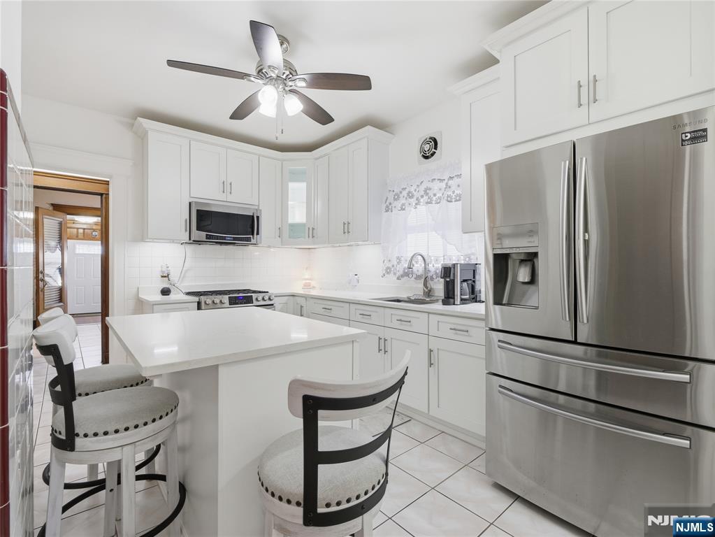 768 25th Street - Photo 3