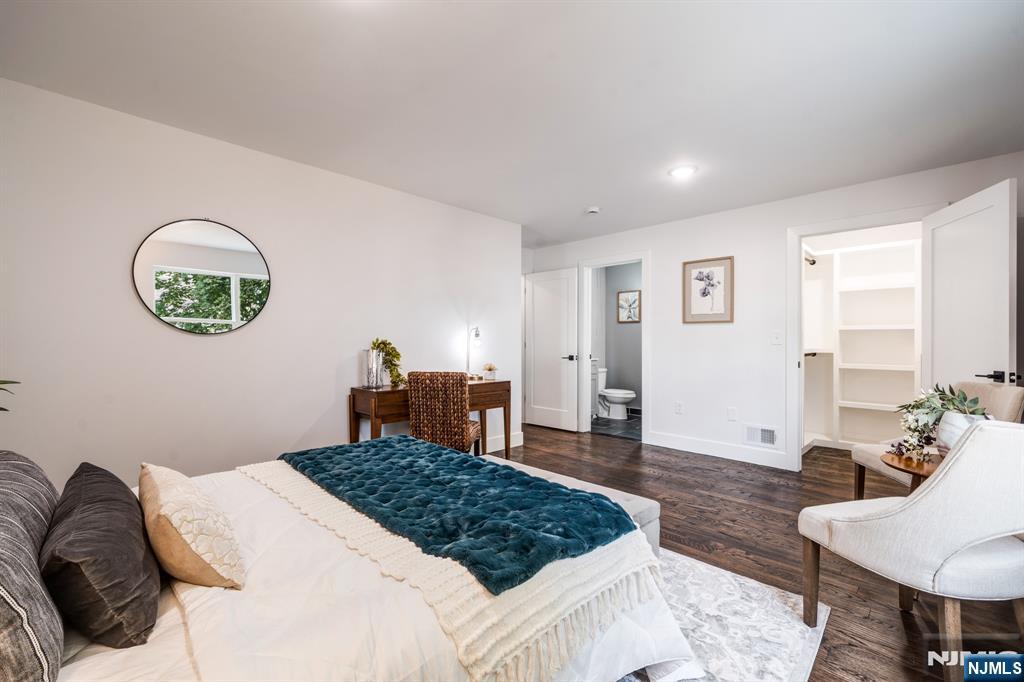 543 13th Avenue - Photo 5