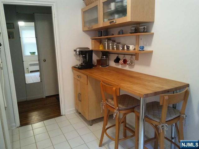 2350 Linwood Avenue 1D - Photo 4