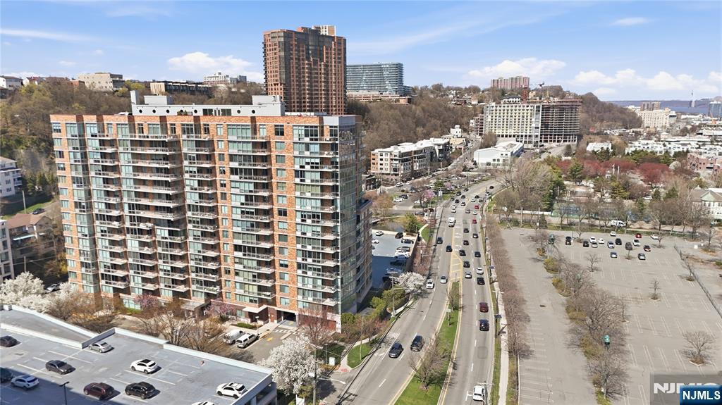 800 Palisade Avenue UNIT 23B, Fort Lee, NJ, 07024