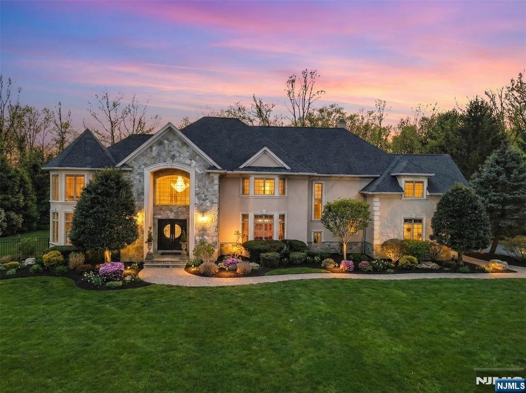 2 Stewart Court - Photo 1