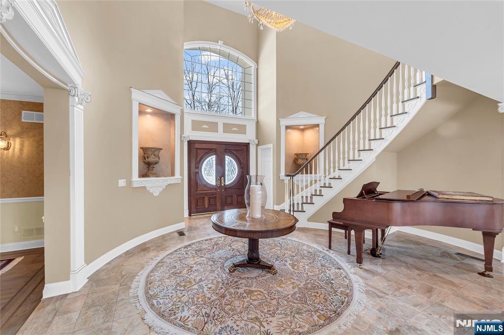 2 Stewart Court - Photo 3