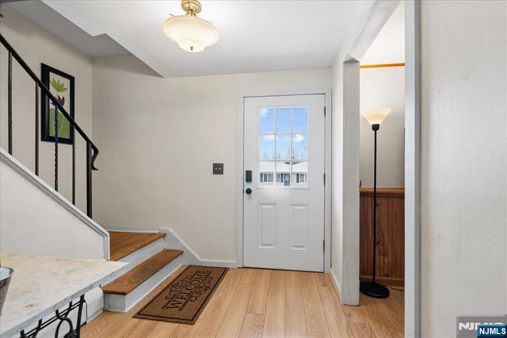 Homes for sale in Bloomingdale, NJ | 78 Red Twig Trl, Bloomingdale, NJ 07403 | MLS# 26002697