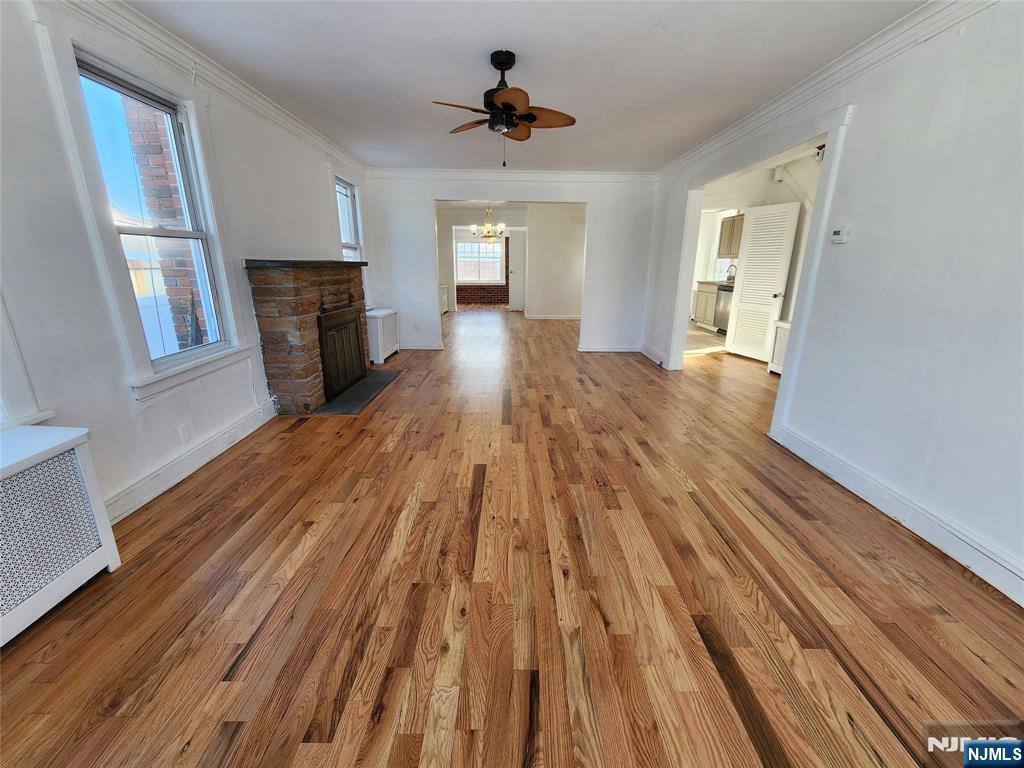 752 Ridge Rd, Lyndhurst, NJ 07071