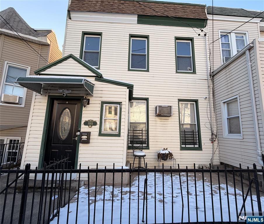 1011 Paterson Plank Road - Photo 1