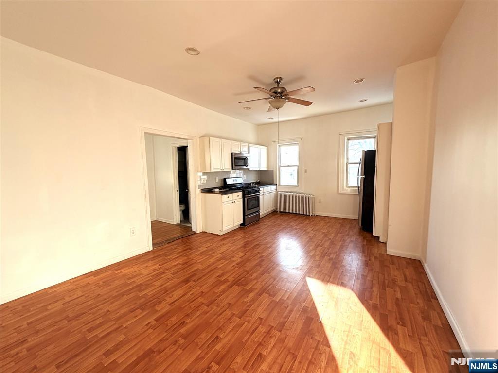 1011 Paterson Plank Road - Photo 2