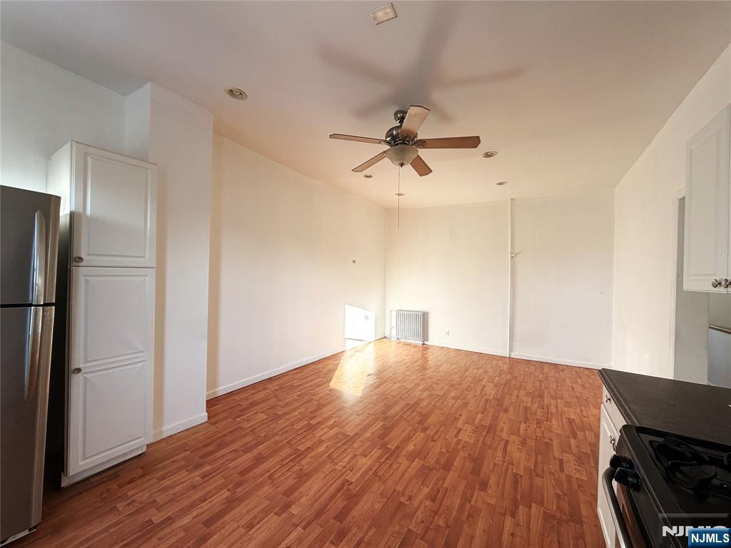 1011 Paterson Plank Road - Photo 3