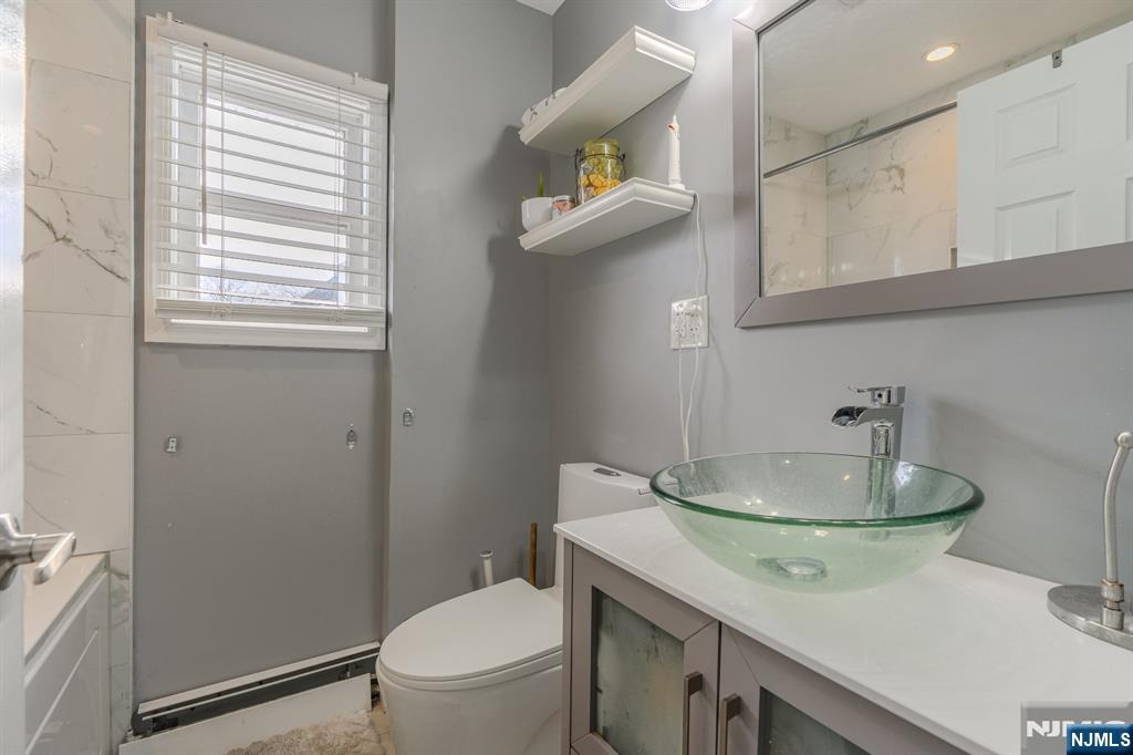 134 N Stanton Street