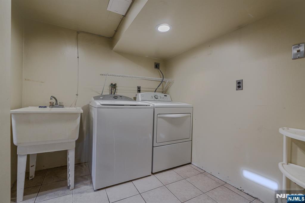 134 N Stanton Street