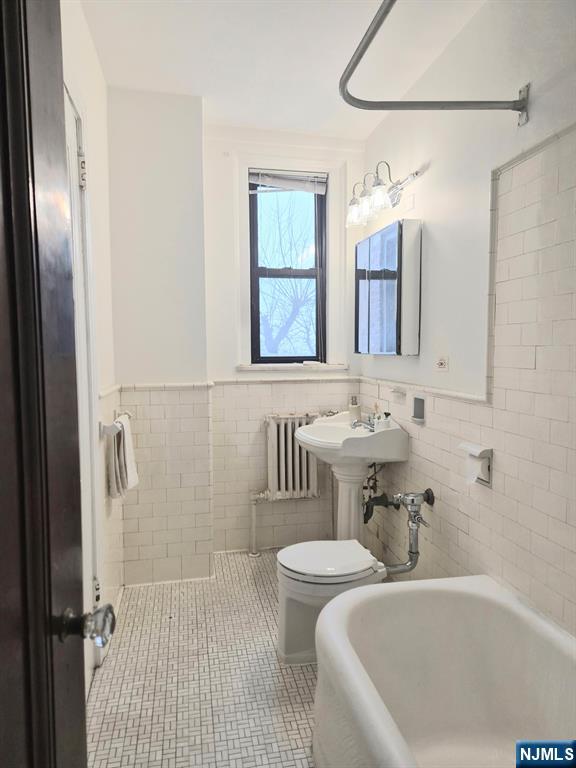 363-377 Mount Prospect #1B