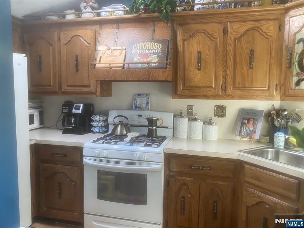 74 Avenue E, Lodi, NJ, 07644