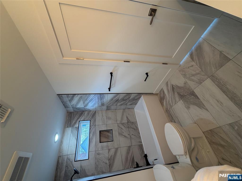 459 Washington Avenue