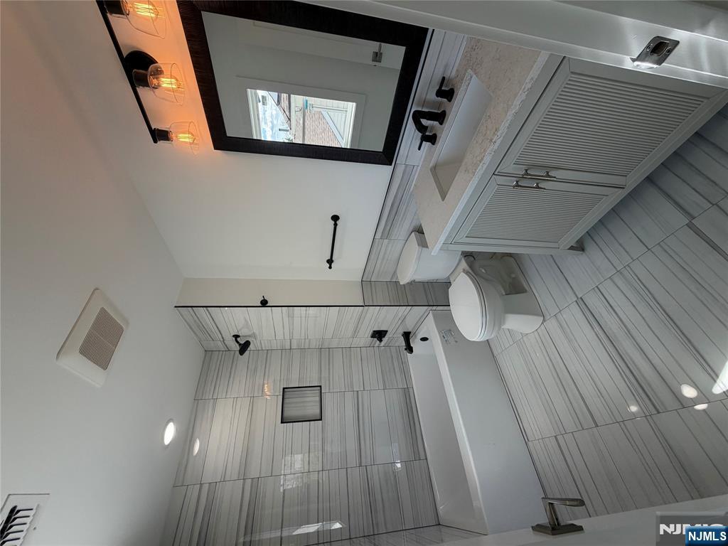 459 Washington Avenue