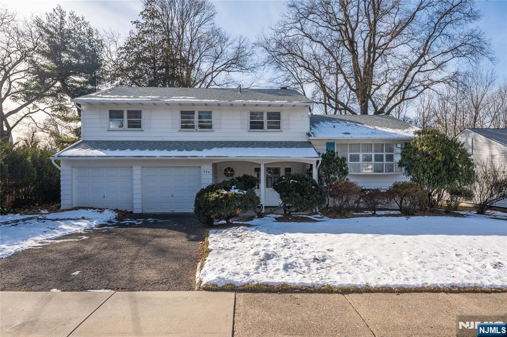 Homes for sale in Hackensack, NJ | 409 W Anderson St, Hackensack, NJ 07601 | MLS# 26002838