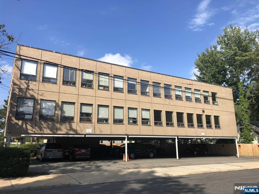 1029 Teaneck Road 3C - Photo 2