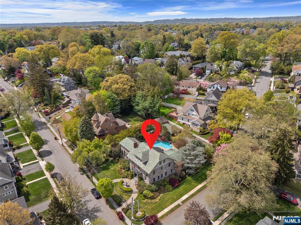 225 Hillside Avenue - Photo 4