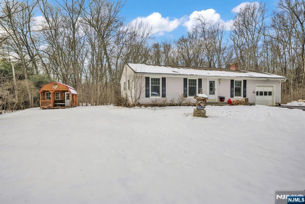 Homes for sale in Montville Township, NJ | 3 Midland Rd, Montville Township, NJ 07045 | MLS# 26002856