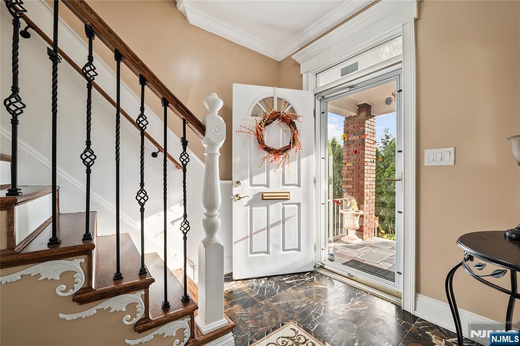190 Totowa Road - Photo 2