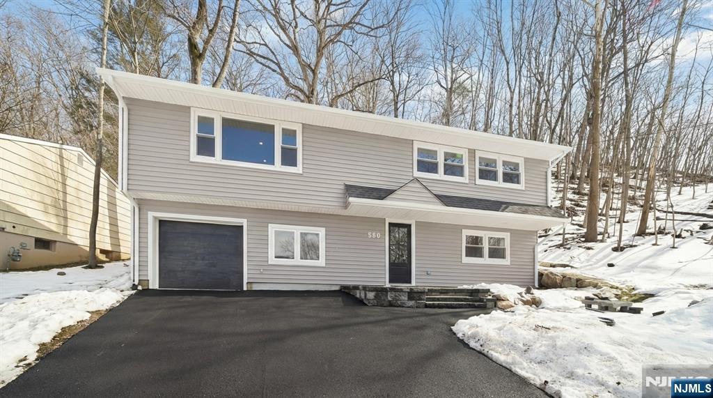 36 Hasbrouck Place, Rutherford, NJ, 07070