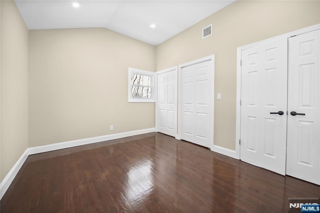 550 Ramapo Valley Road, Oakland, NJ, 07436