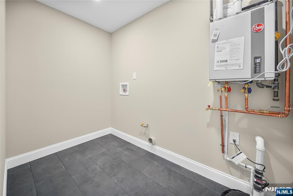 550 Ramapo Valley Road, Oakland, NJ, 07436