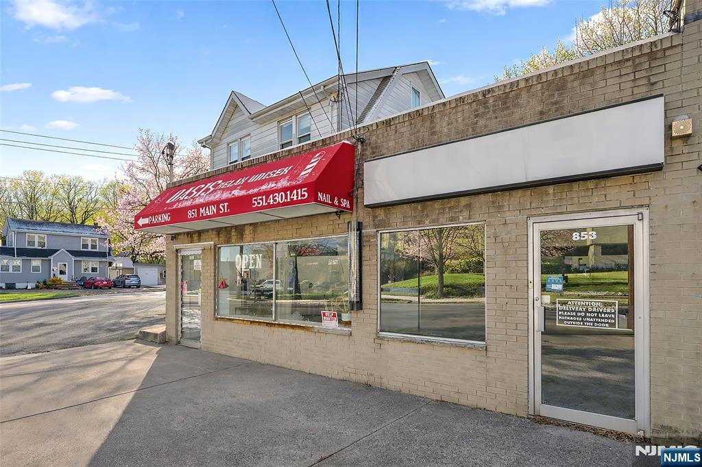 851 Main Street - Photo 3