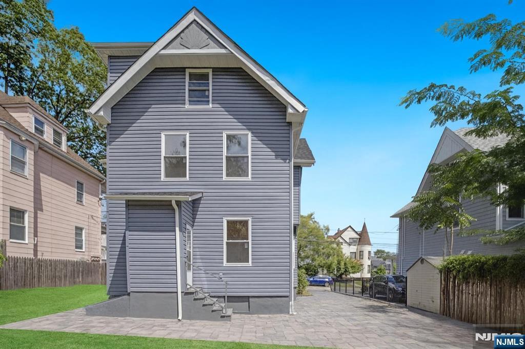 Homes for sale in Montclair, NJ | 153 Walnut St, Montclair, NJ 07042 | MLS# 26002907