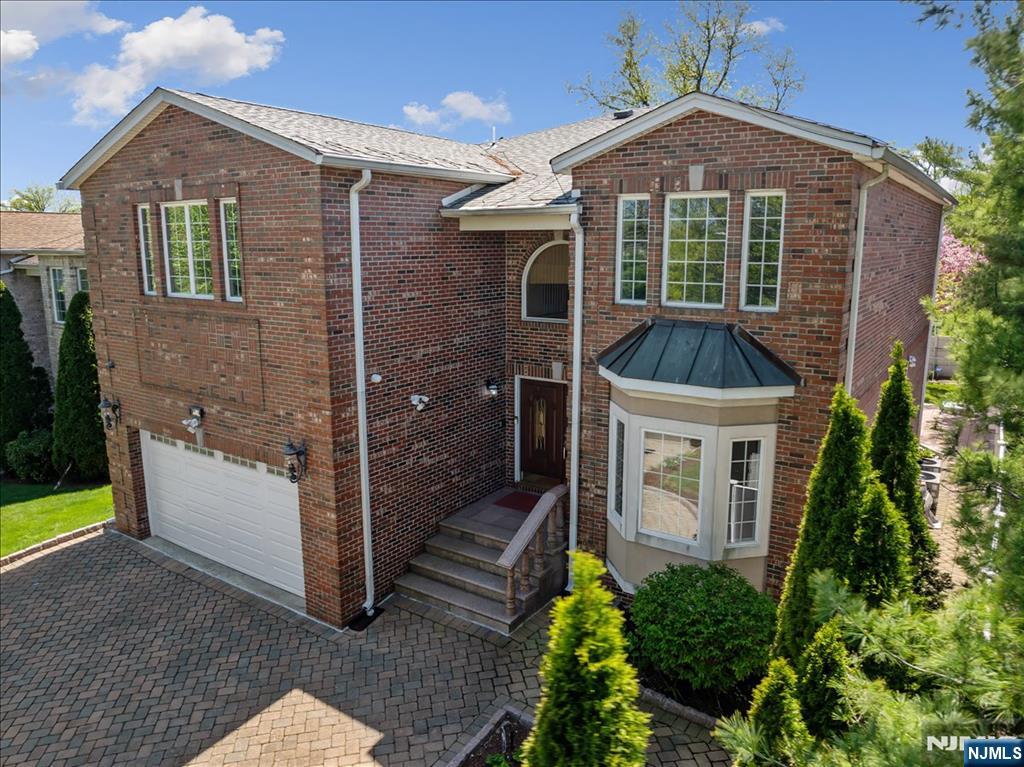 Homes for sale in Englewood Cliffs, NJ | 54 Van Nostrand Ave, Englewood Cliffs, NJ 07632 | MLS# 26002924