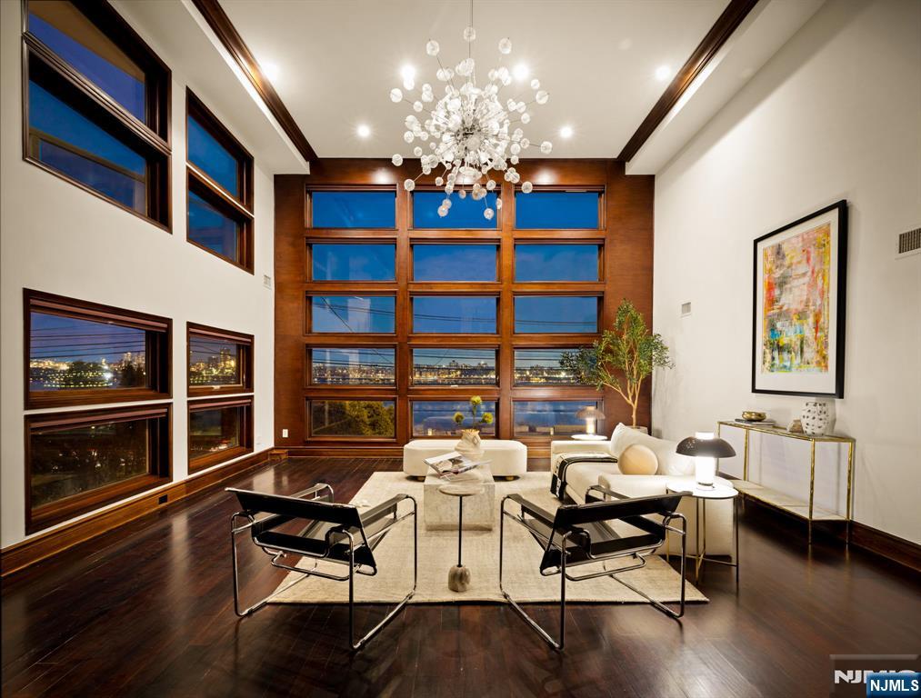 1286 River Road - Photo 2