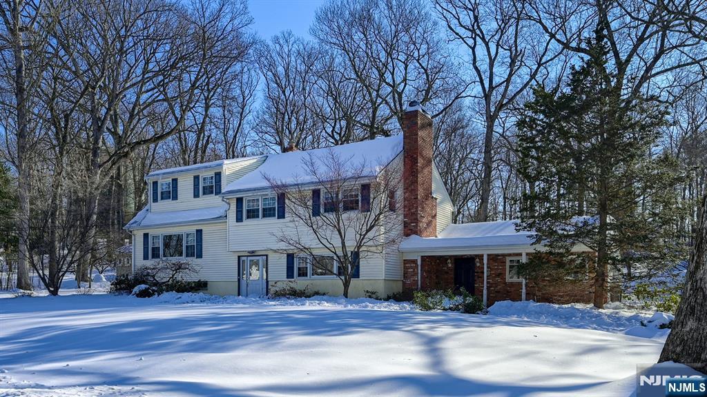 Homes for sale in Oakland, NJ | 51 Spear St, Oakland, NJ 07436 | MLS# 26002957