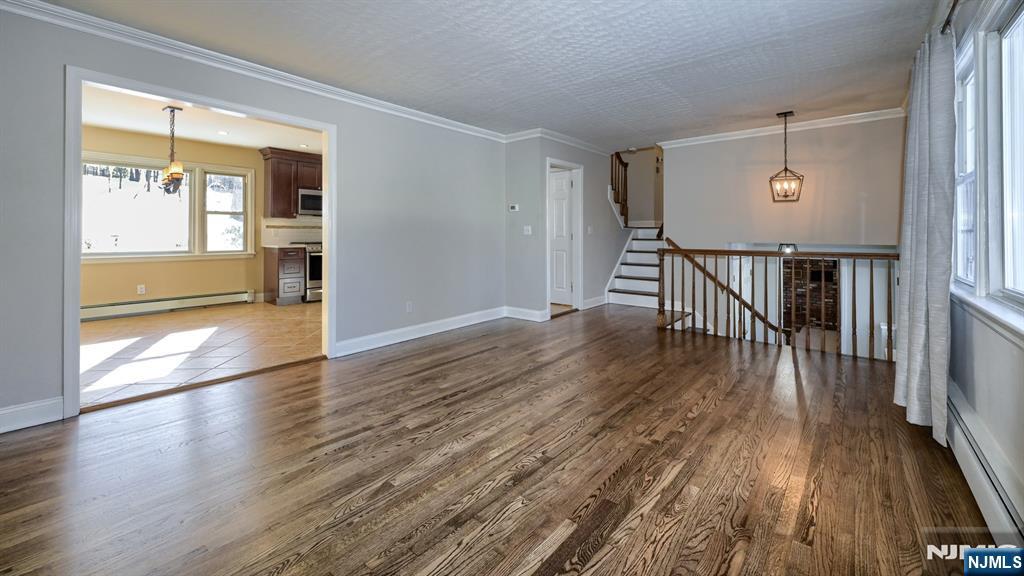 Homes for sale in Oakland, NJ | 51 Spear St, Oakland, NJ 07436 | MLS# 26002957