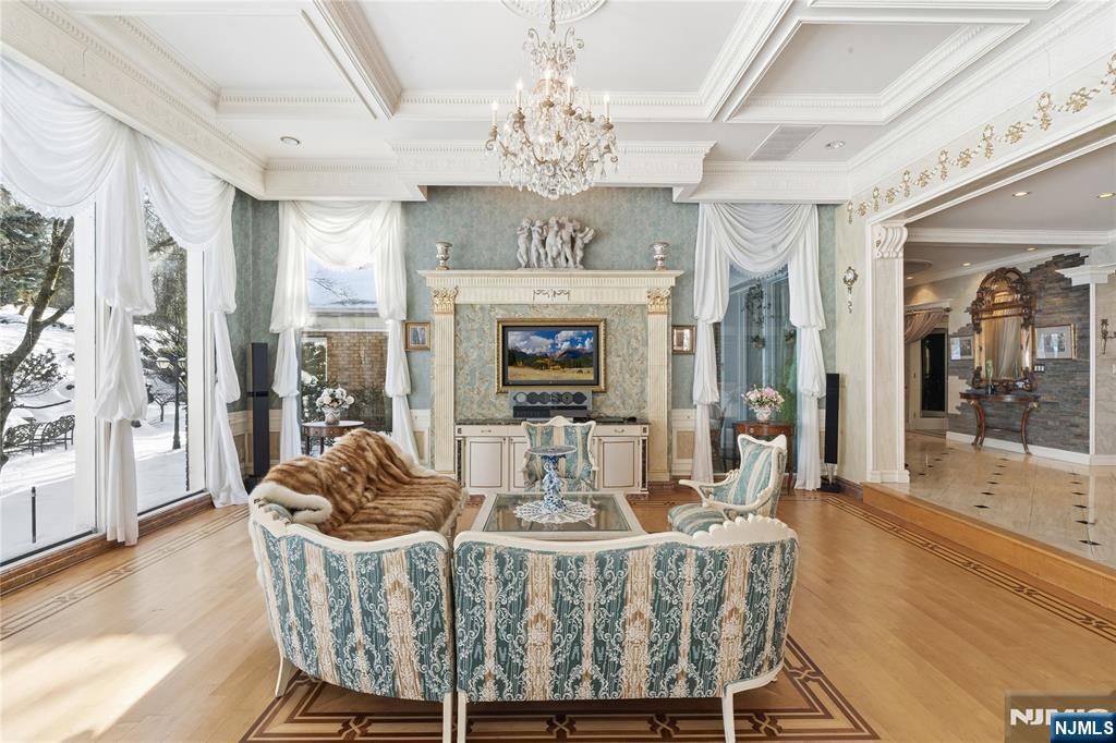 12 E Saddle River Road - Photo 5
