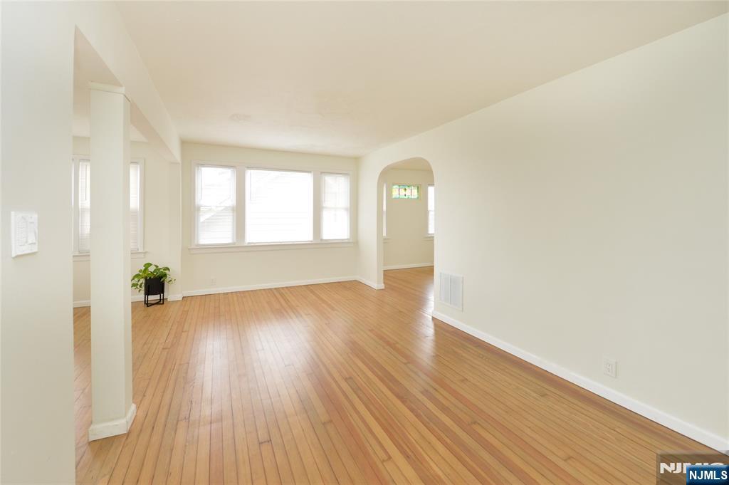 263 Sutton Avenue - Photo 5