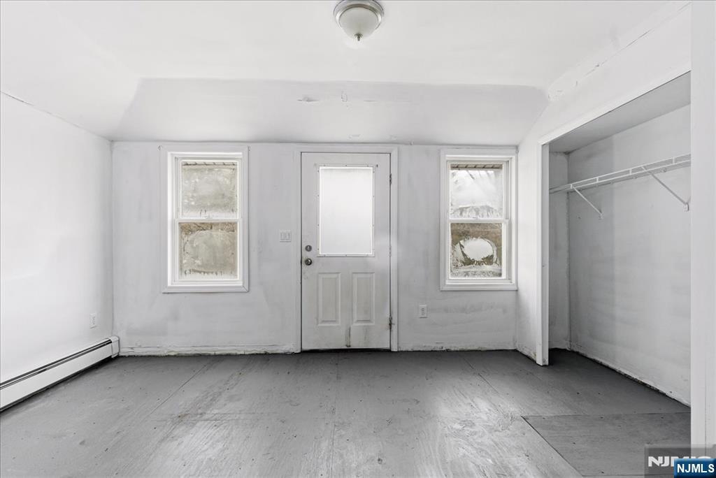 1836 Clinton Road - Photo 3