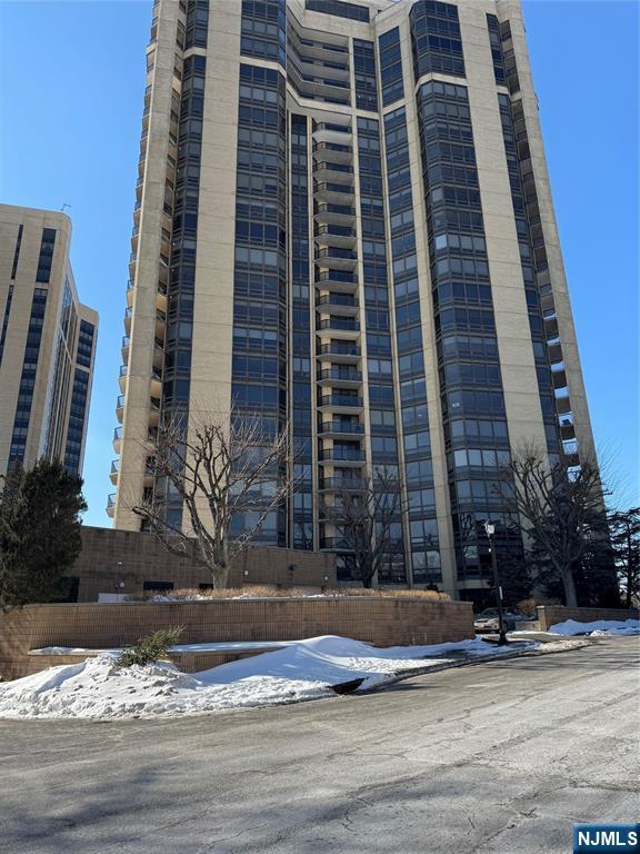 $1,298,000 Condo