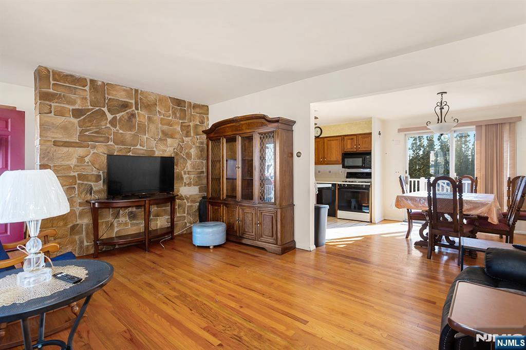 Homes for sale in Elmwood Park, NJ | 340 Kipp Ave, Elmwood Park, NJ 07407 | MLS# 26003088