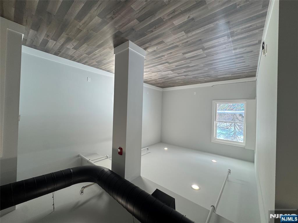 20 Chestnut Street APARTMENT #2 - Photo 4