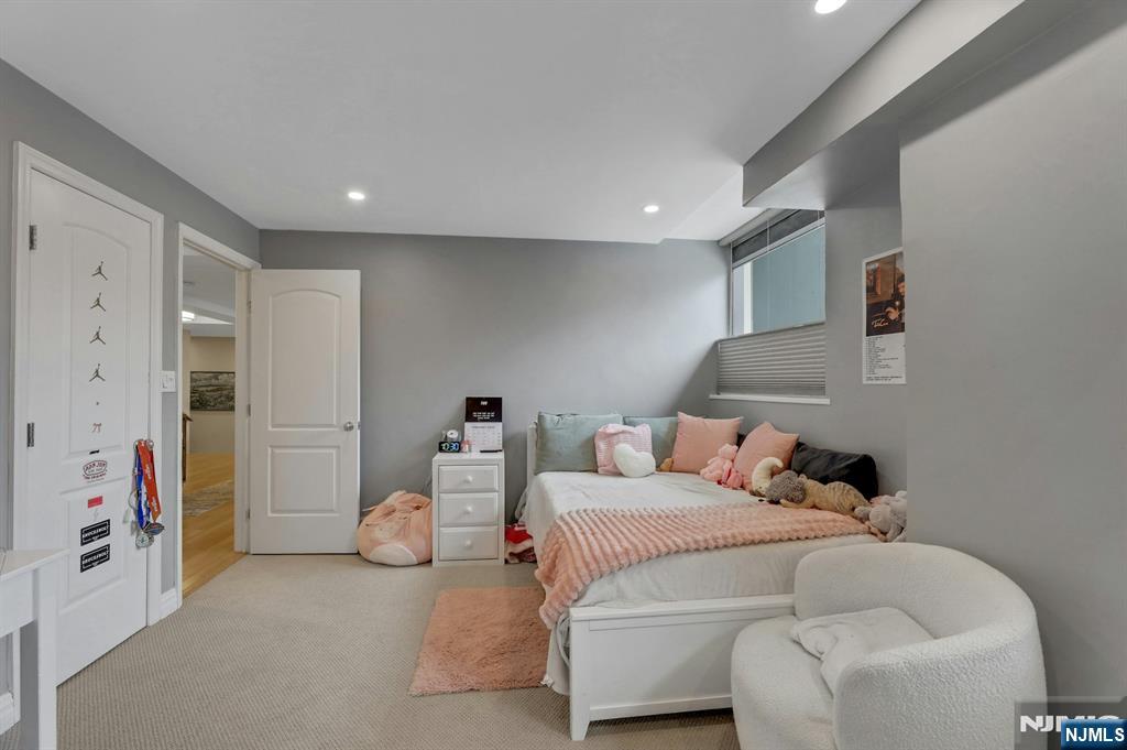 2 Horizon Road, ##G-1, Fort Lee, NJ 07024 Listing Photo  26
