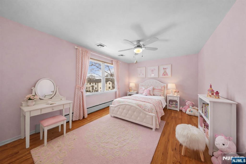 206 Harwood Place, Paramus, NJ, 07652