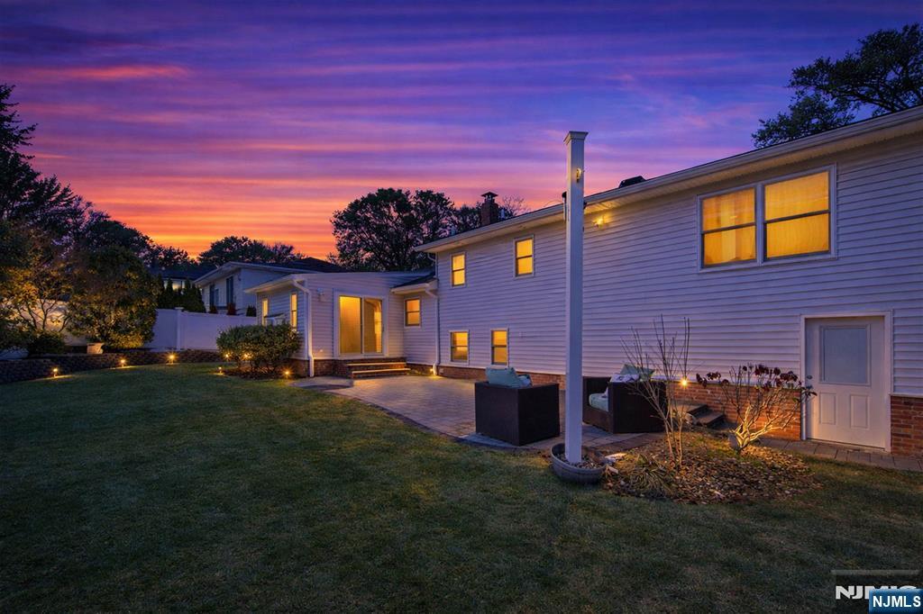 206 Harwood Place, Paramus, NJ, 07652