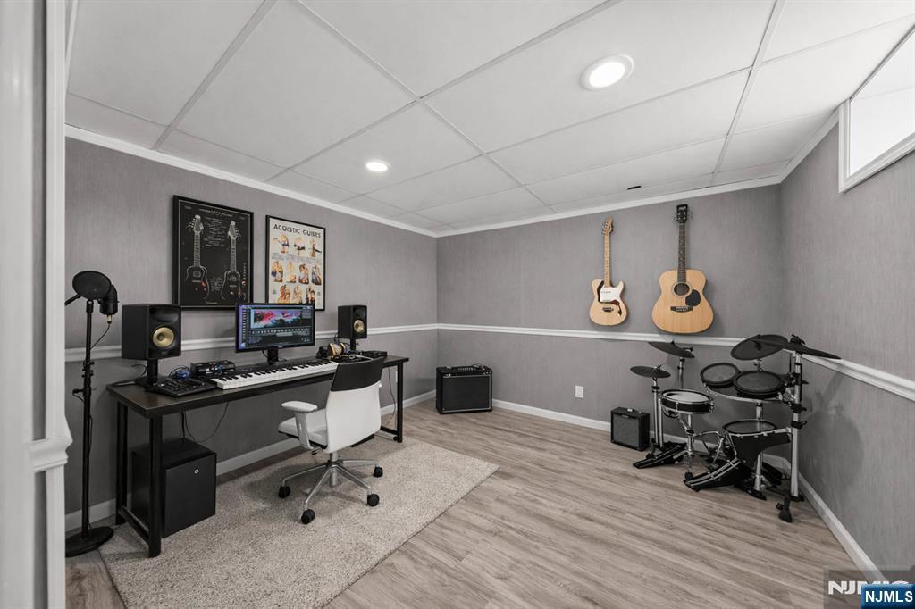 206 Harwood Place, Paramus, NJ, 07652