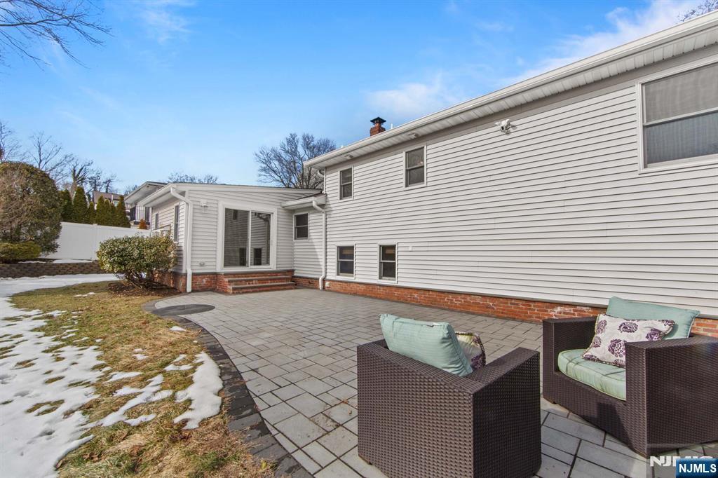 206 Harwood Place, Paramus, NJ, 07652