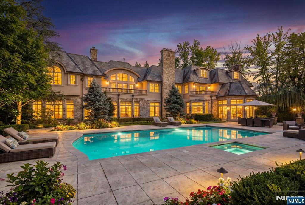 55 Oxford Drive, Tenafly, NJ, 07670