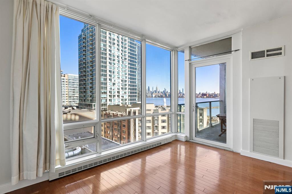 2nd image of 20 Newport Pkwy #1209, Jersey City, NJ 07310 | MLS# 26003223